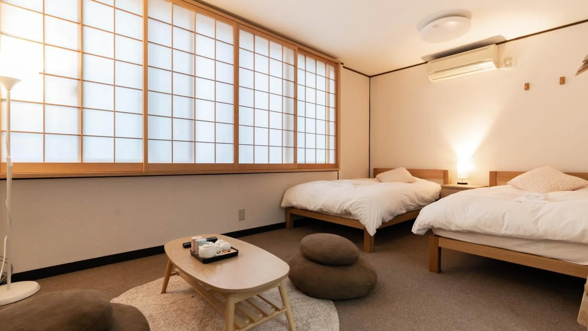 鶴橋妙宅 Hotel Osaka 0*,  Japan